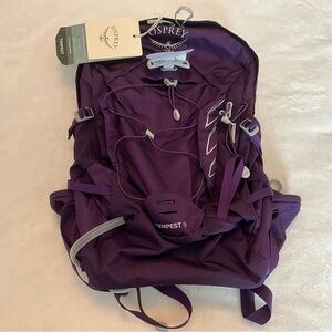 NWT—Osprey Tempest 9 Women’s Hiking Backpack